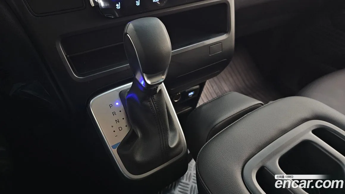 Hyundai Staria 2025 из KR, фото 6