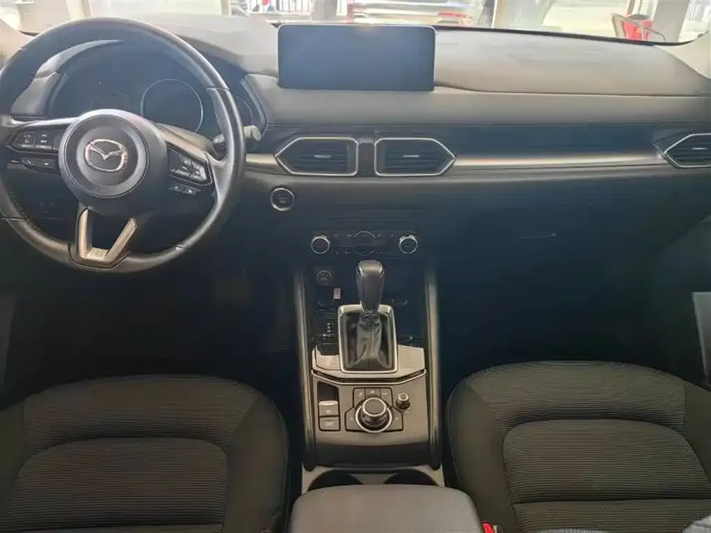 Mazda CX-5 2023 из CN, фото 2