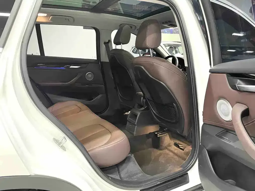 BMW X1 2022 из CN, фото 9
