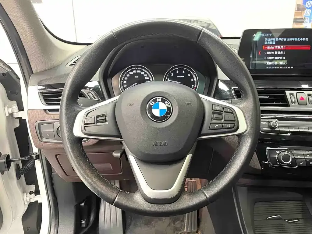 BMW X1 2022 из CN, фото 3