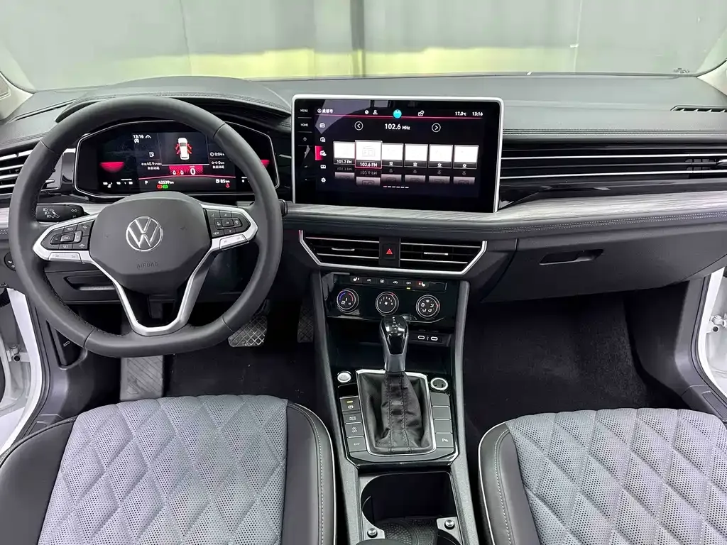 Volkswagen Sagitar 2022 из CN, фото 7