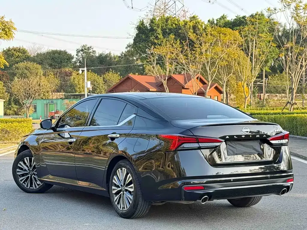Nissan Teana 2024 из CN, фото 5