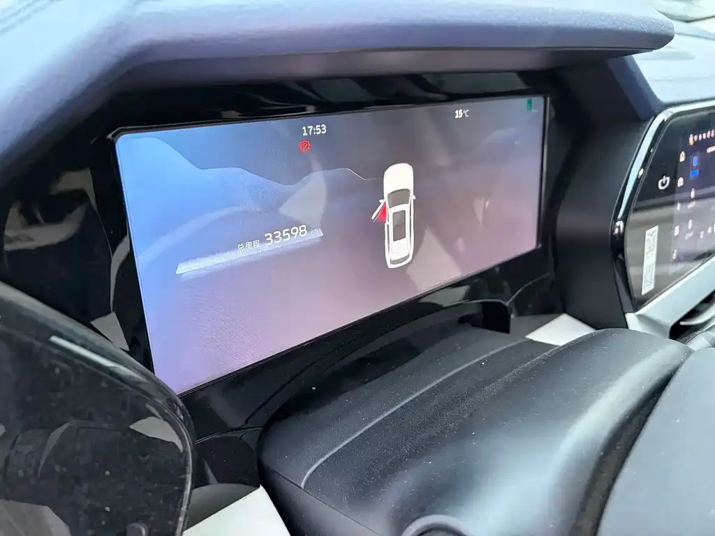 Geely Xingyue L 2023 из CN, фото 2