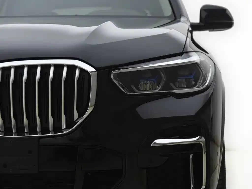 BMW X5 — фото 7
