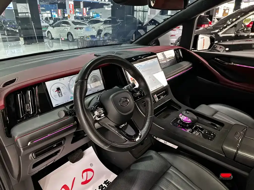 GAC Motor Trumpchi M8 — фото 10