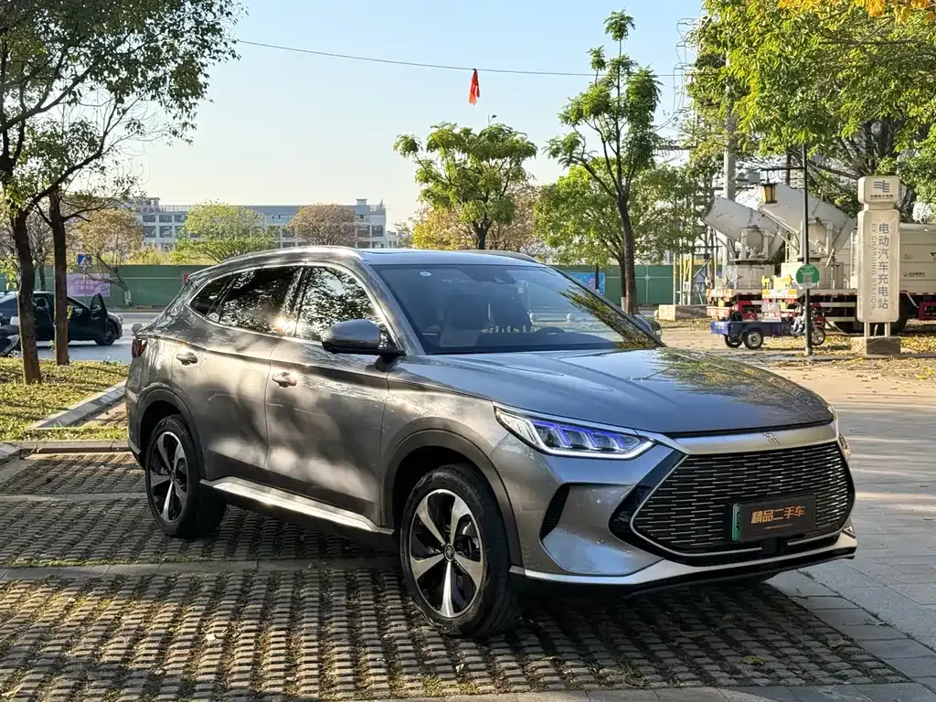 BYD PLUS New Energy — фото 5