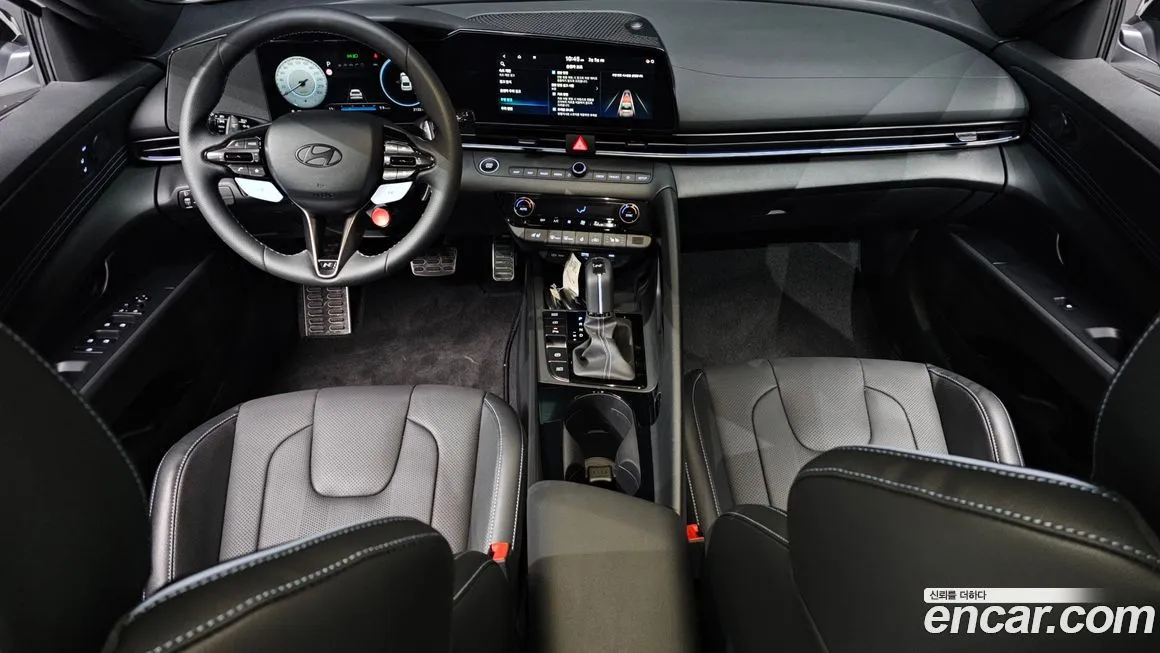 Hyundai AVANTE — фото 8