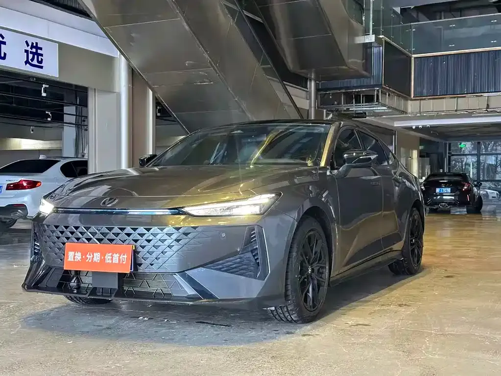 Changan UNI-V 2025 из CN, фото 1