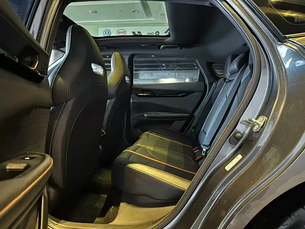 Changan UNI-V 2025 из CN, фото 8
