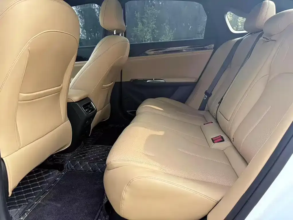 Geely Galaxy L6 — фото 7