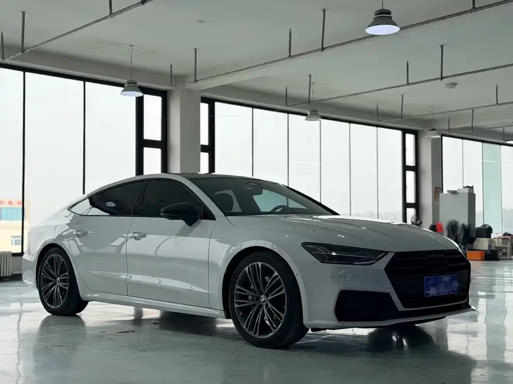 Audi A7 — фото 2