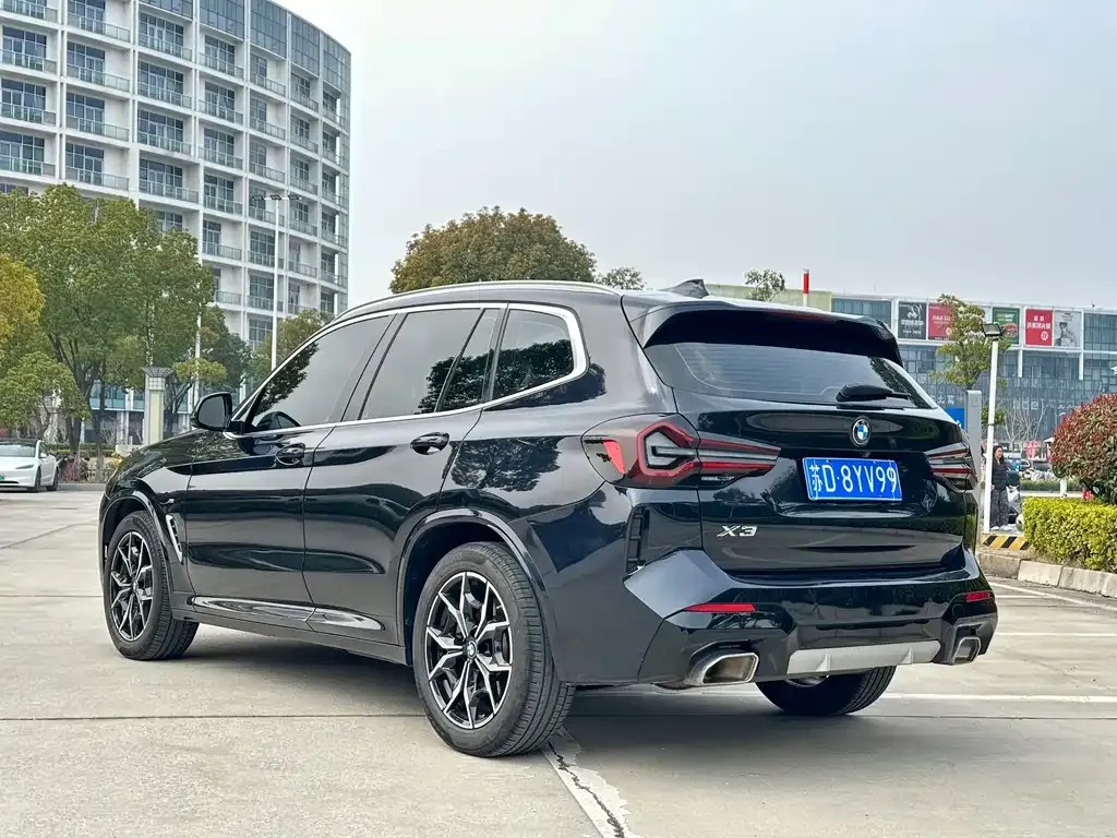 BMW X3 — фото 7