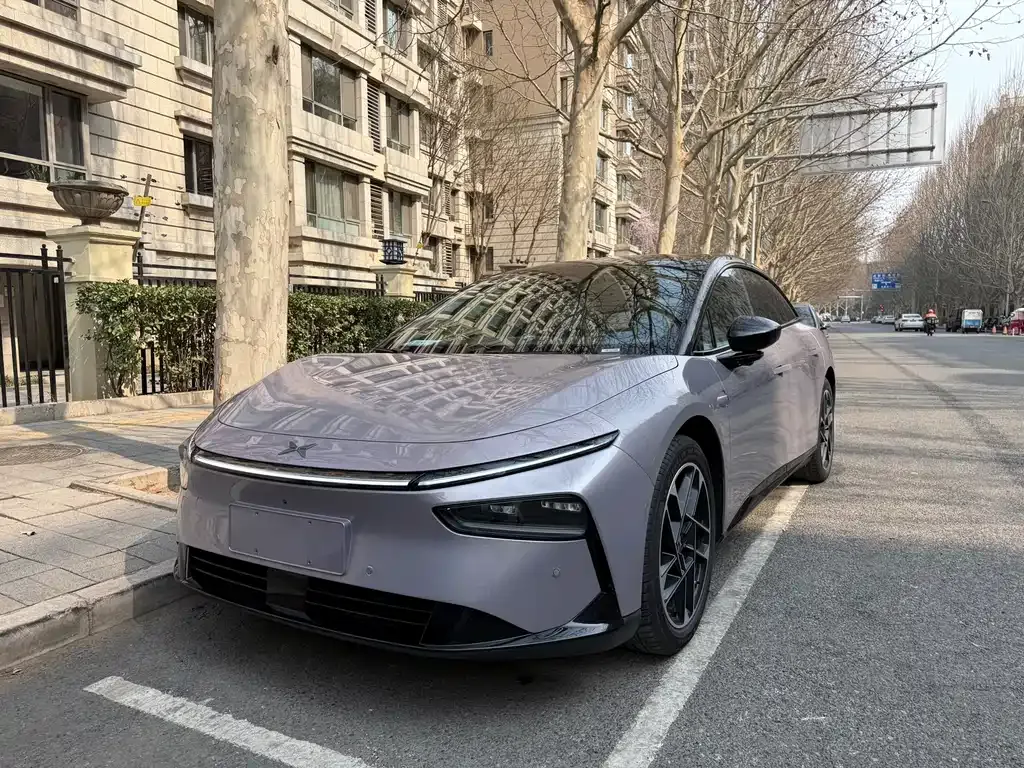 XPeng P7+ — фото 1