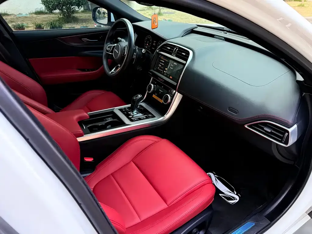 Jaguar XEL 2024 из CN, фото 9