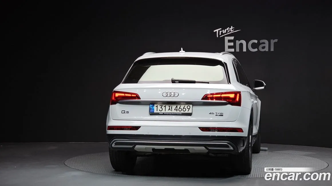 Audi Q5 — фото 4