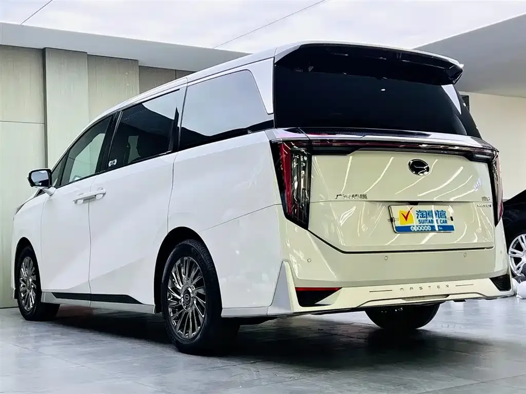 GAC Motor Trumpchi M8 — фото 2
