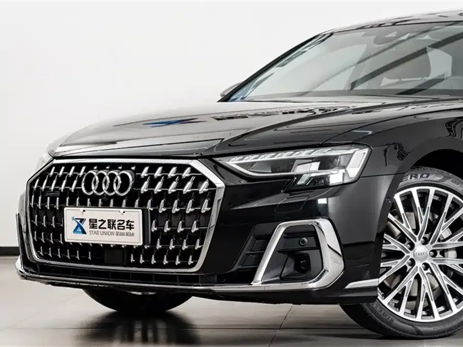 Audi A8 2023 из CN, фото 4