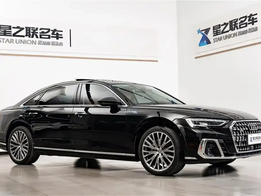 Audi A8 2023 из CN, фото 3