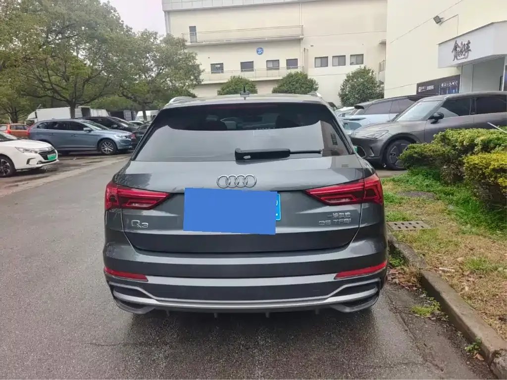 Audi Q3 2021 из CN, фото 4