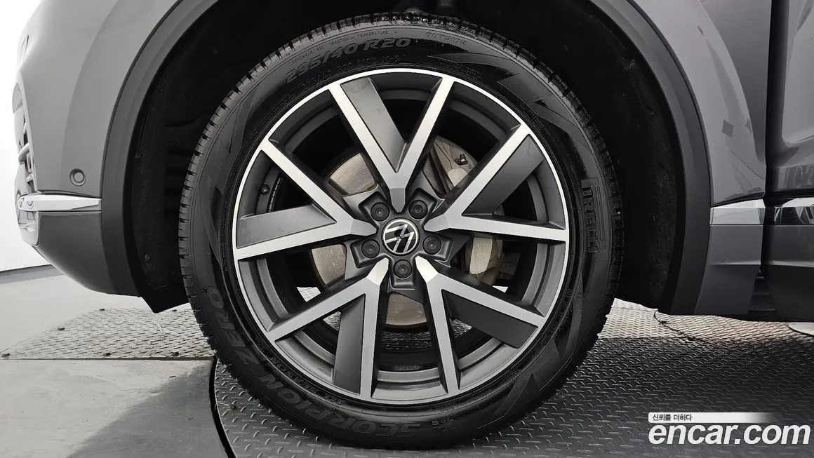 Volkswagen Touareg 2023 из KR, фото 7