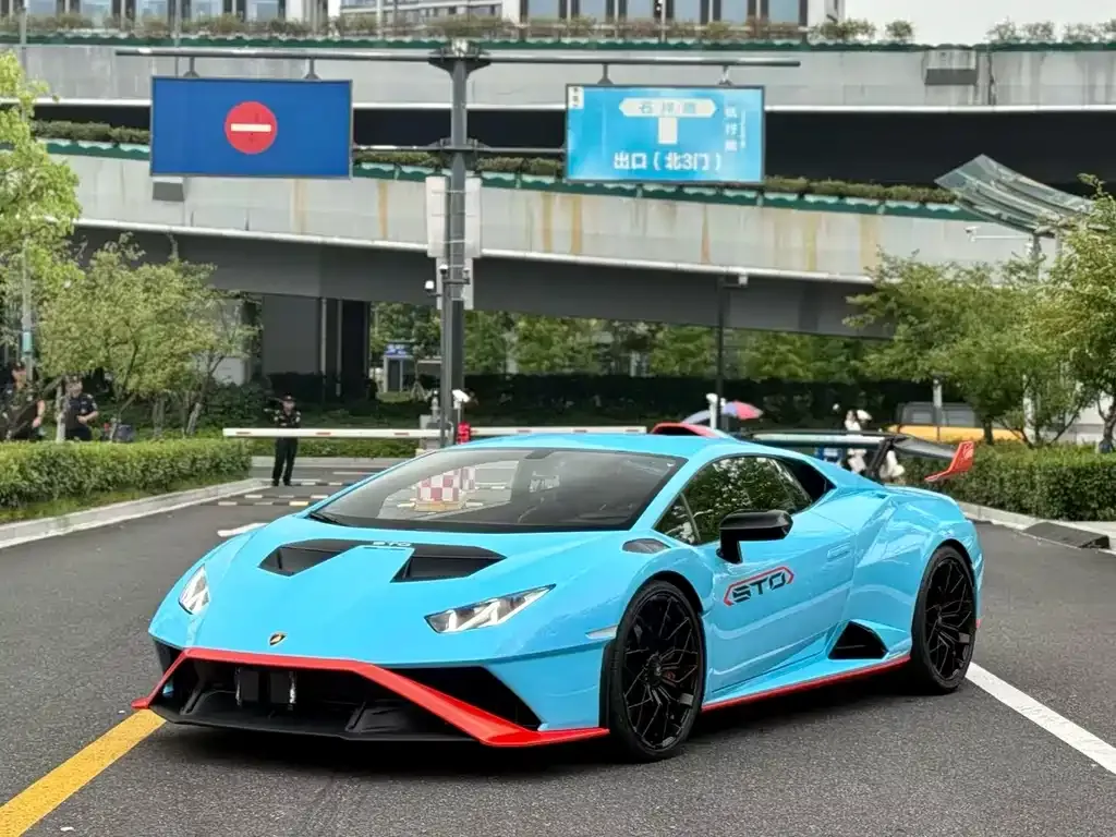 Lamborghini Huracan 2024 из CN, фото 8