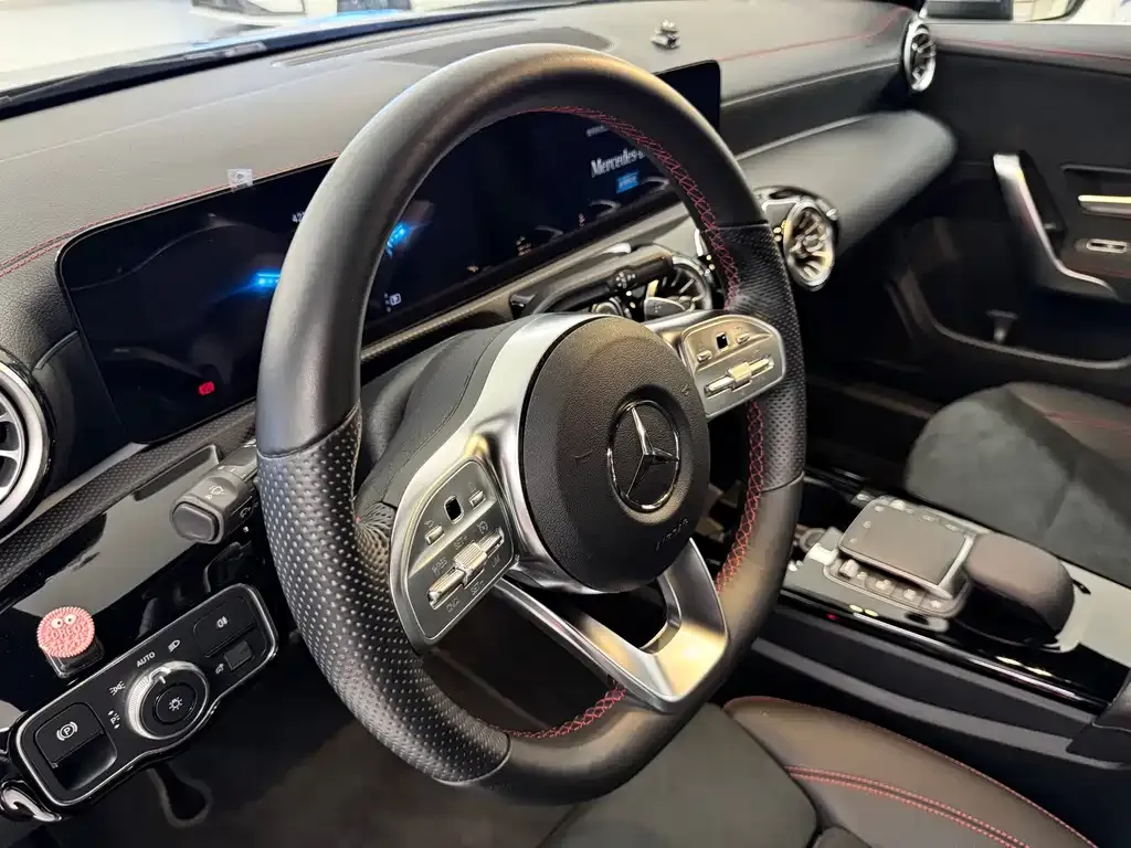 Mercedes-Benz CLA (Import) — фото 6