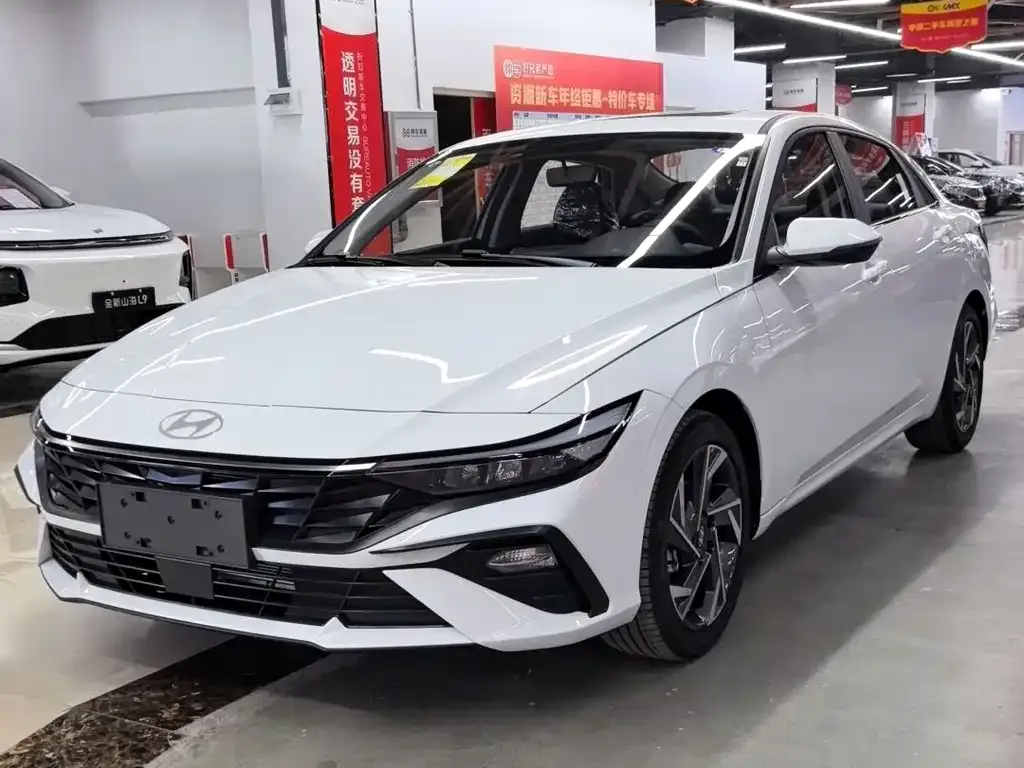 Hyundai Elantra 2026 из CN, фото 1