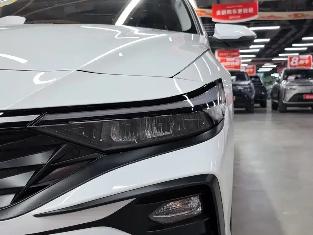 Hyundai Elantra 2026 из CN, фото 2