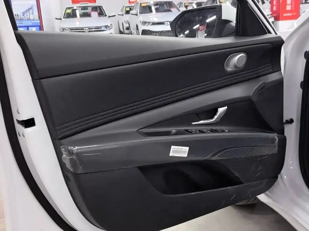 Hyundai Elantra 2026 из CN, фото 4
