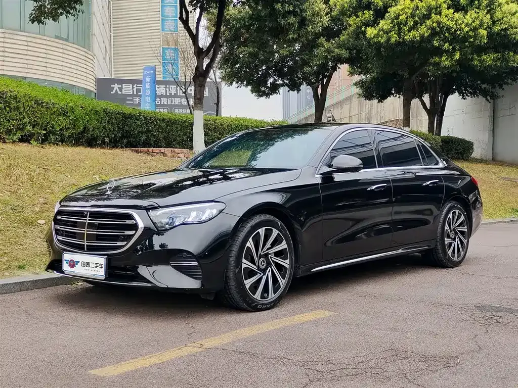 Mercedes-Benz E-Class 2025 из CN, фото 1