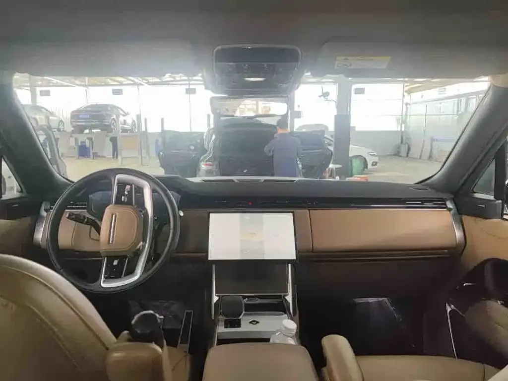 Land Rover Range Rover 2024 из CN, фото 3