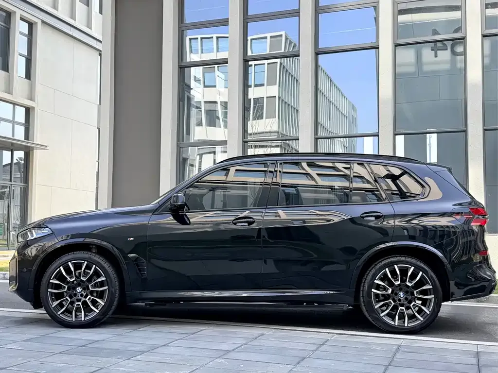 BMW X5 2024 из CN, фото 2