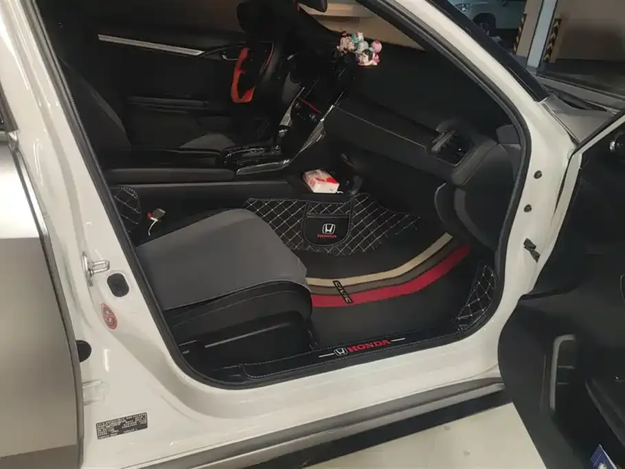 Honda Civic 2022 из CN, фото 8