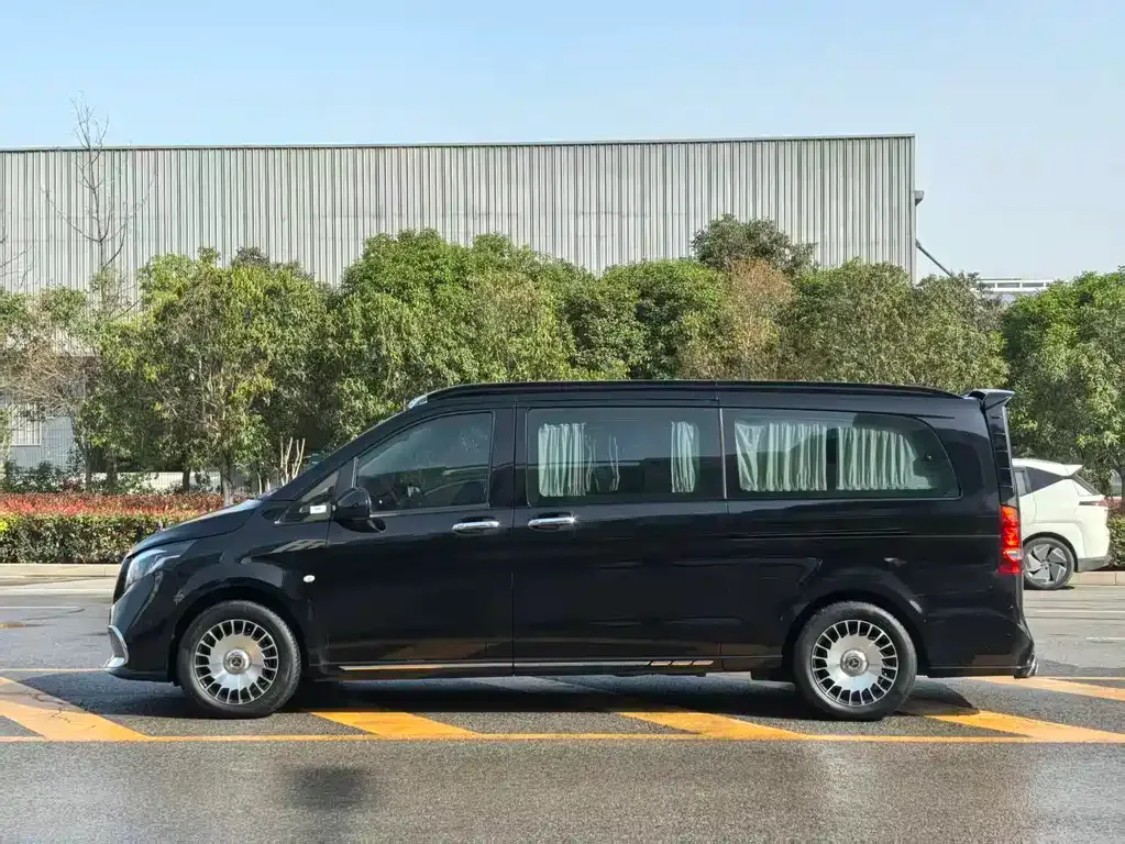 Mercedes-Benz Vito — фото 10