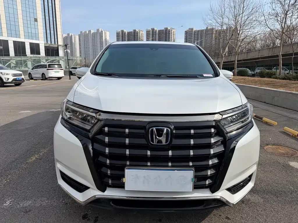 Honda Elysion 2023 из CN, фото 5