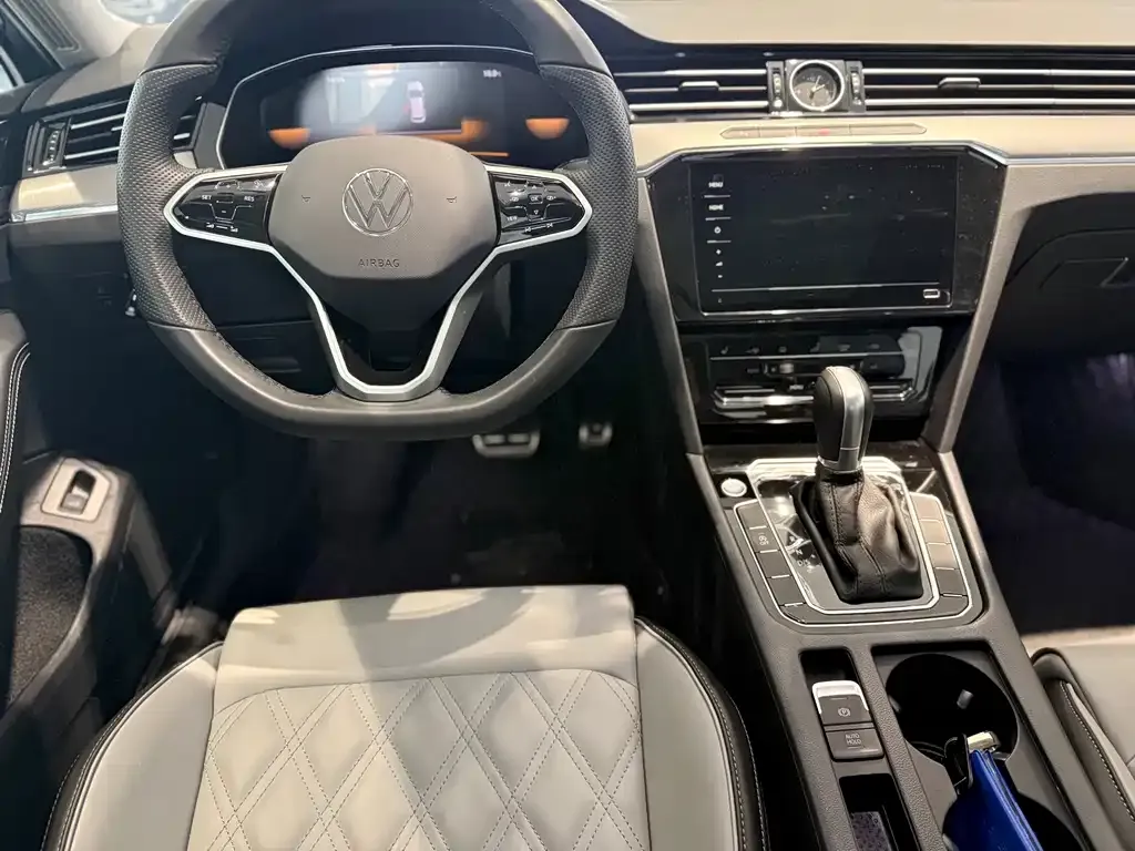 Volkswagen Magotan 2025 из CN, фото 8