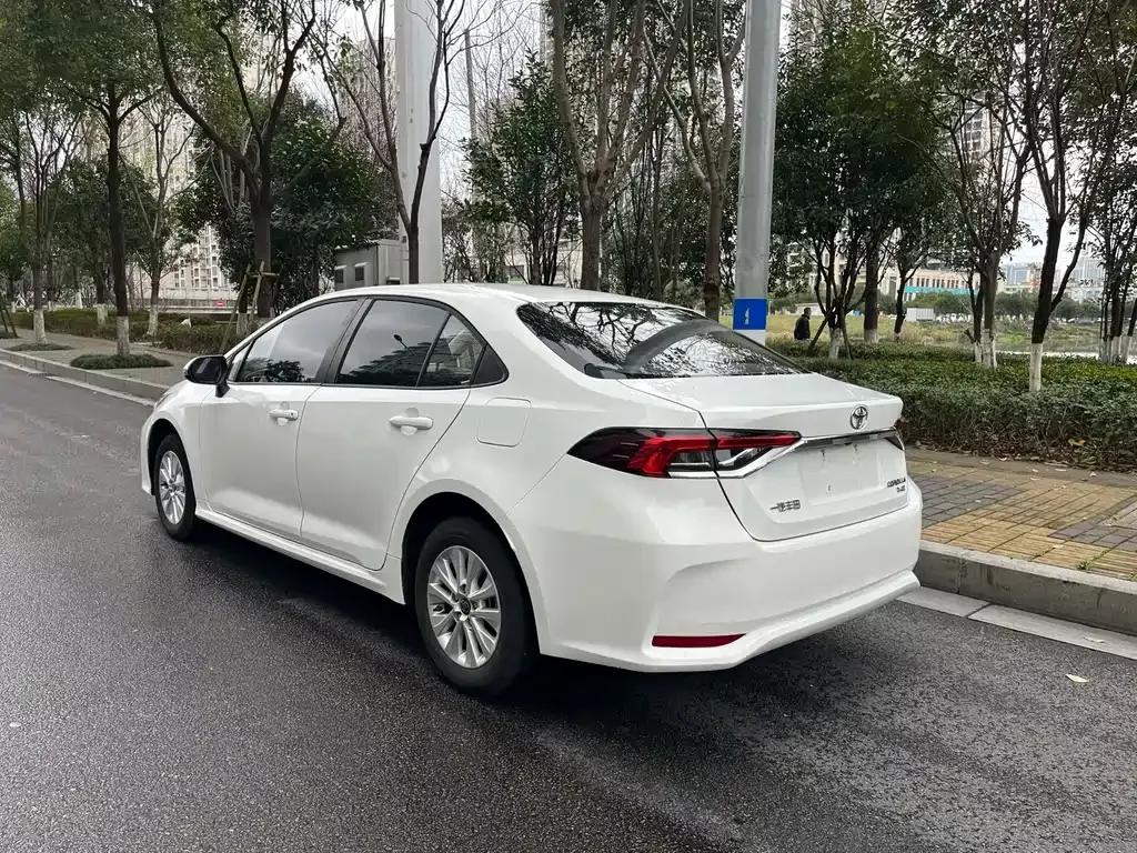 Toyota Corolla 2024 из CN, фото 5