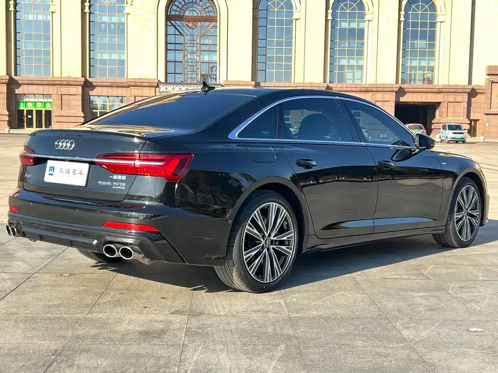 Audi A6L — фото 5