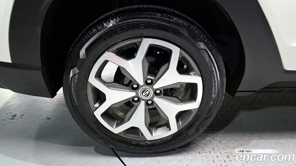 KG Mobility (Ssangyong) Torres — фото 2