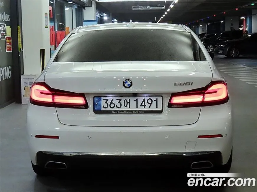 BMW 5-Series 2022 из KR, фото 4