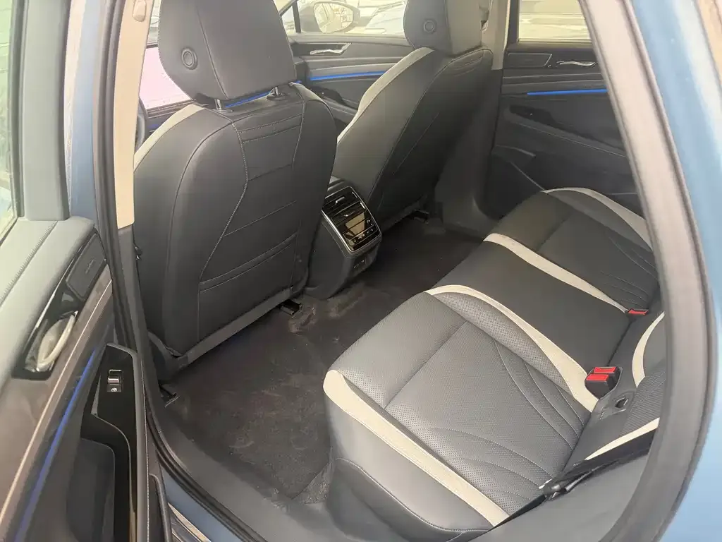 Volkswagen ID.7 VIZZION 2024 из CN, фото 9