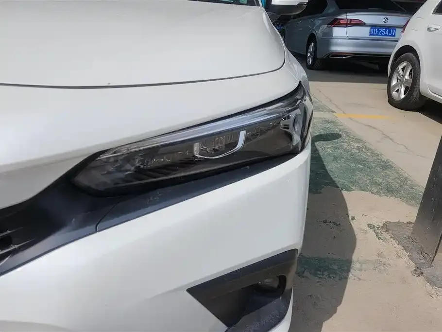 Honda Civic — фото 6