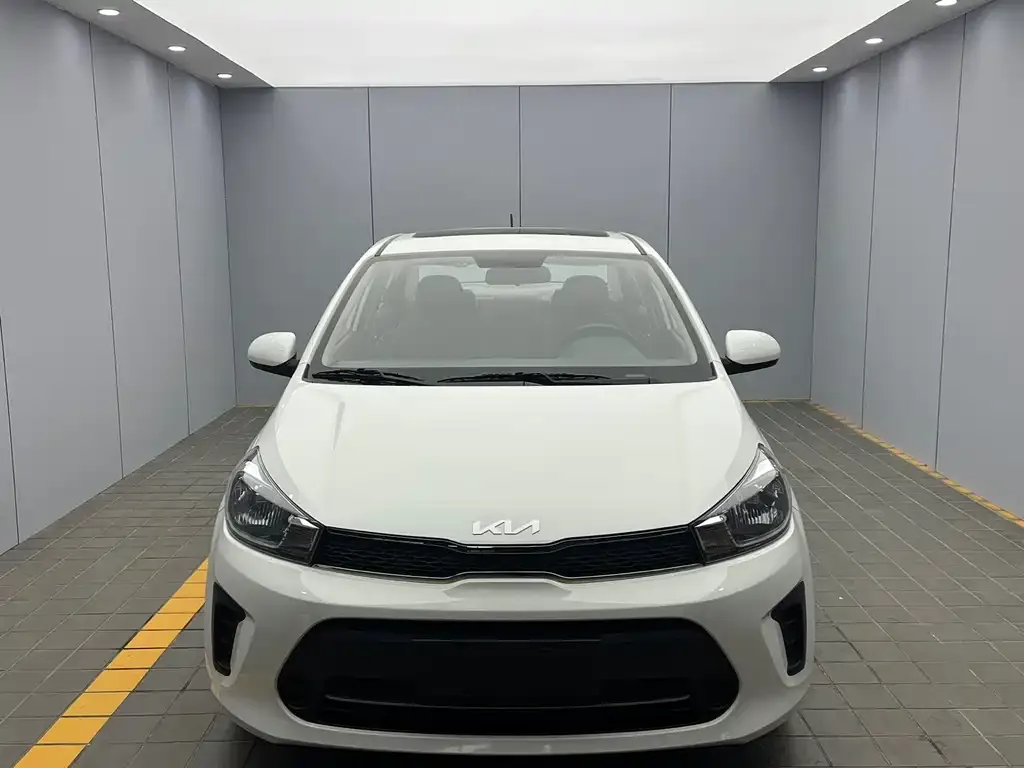 Kia Huanchi 2023 из CN, фото 5