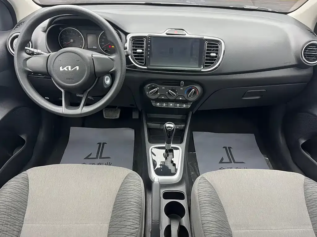 Kia Huanchi 2023 из CN, фото 8