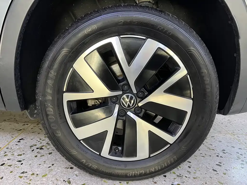 Volkswagen Tayron 2023 из CN, фото 2