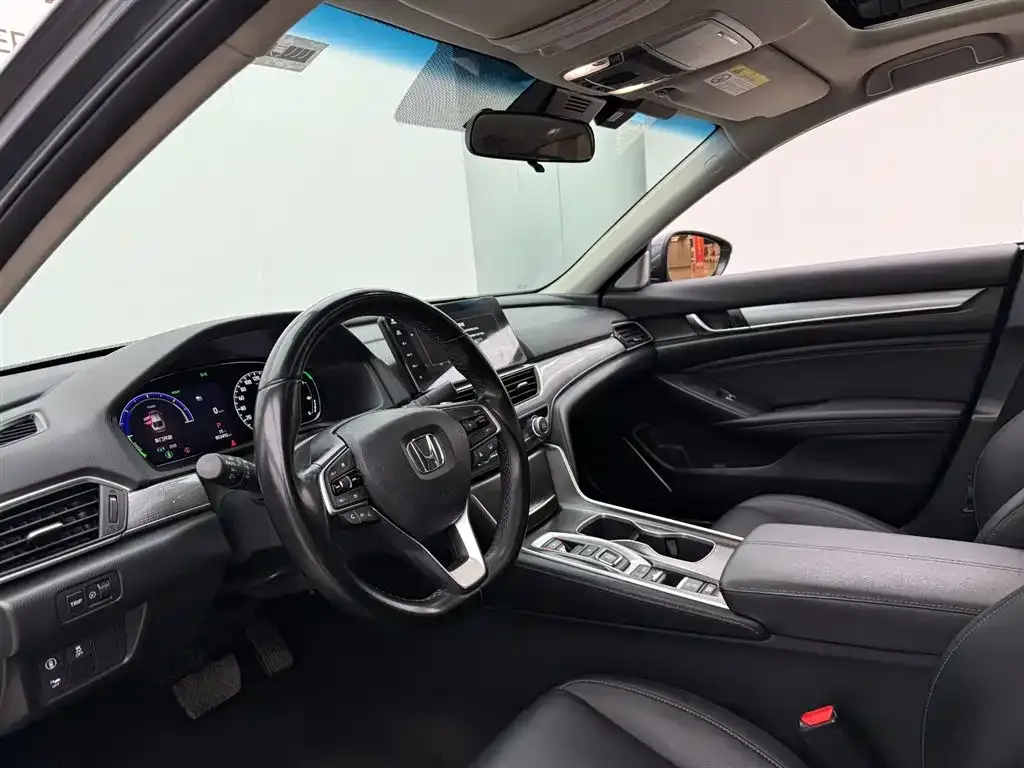 Honda Accord 2023 из CN, фото 9