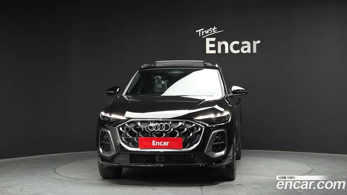 Audi Q5 2025 из KR, фото 8