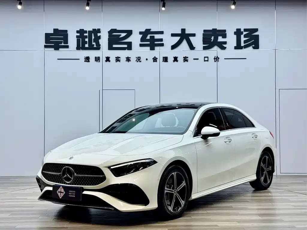 Mercedes-Benz A-Class — фото 1