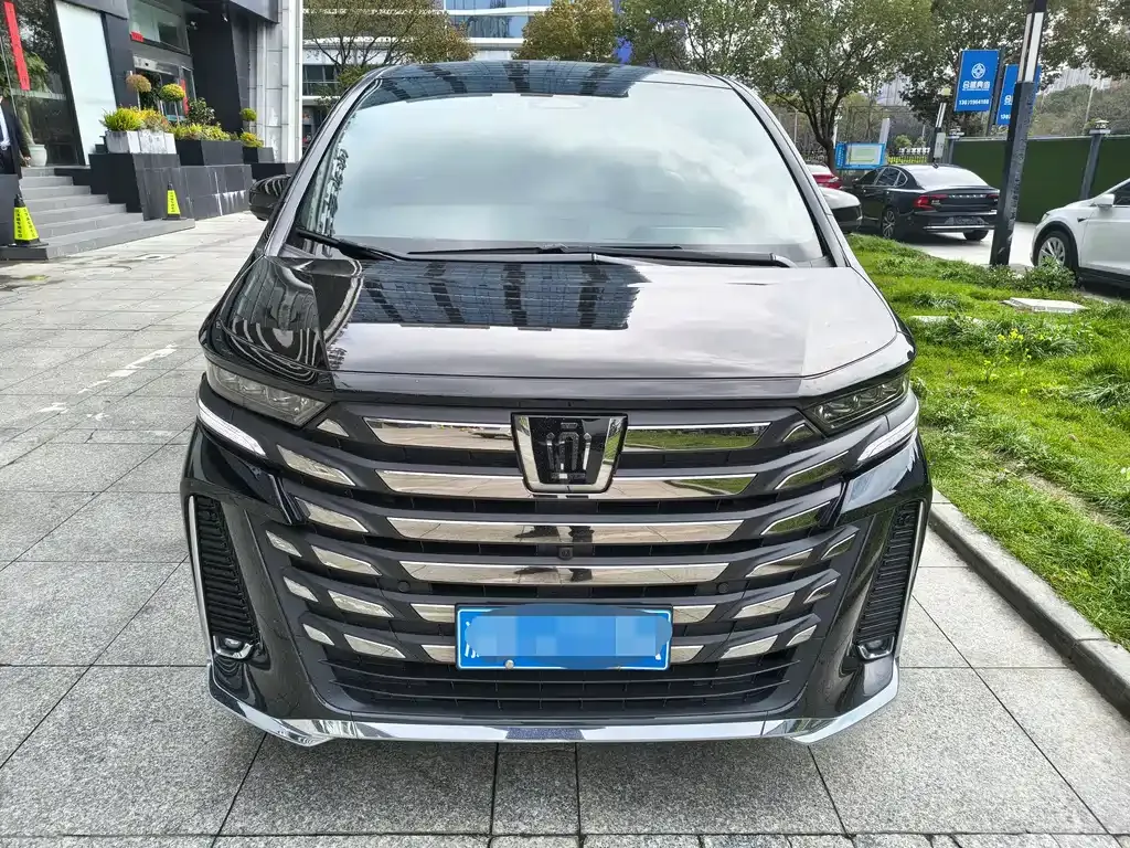 Toyota Vellfire 2023 из CN, фото 7