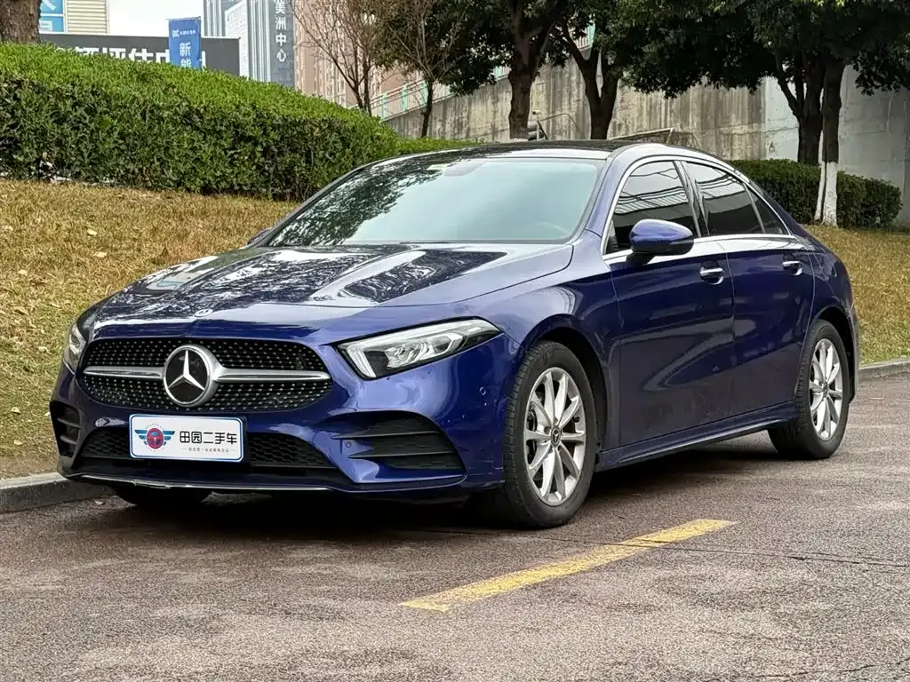 Mercedes-Benz A-Class — фото 1